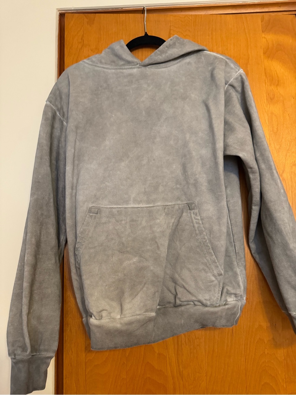 TALENTLESS Washed Light Gray Pullover Hoodie